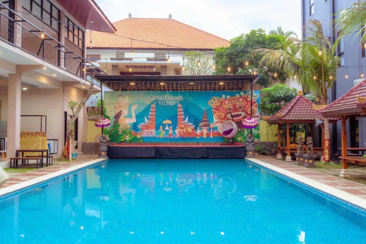 Giri Palma Hotel Malang Exterior foto